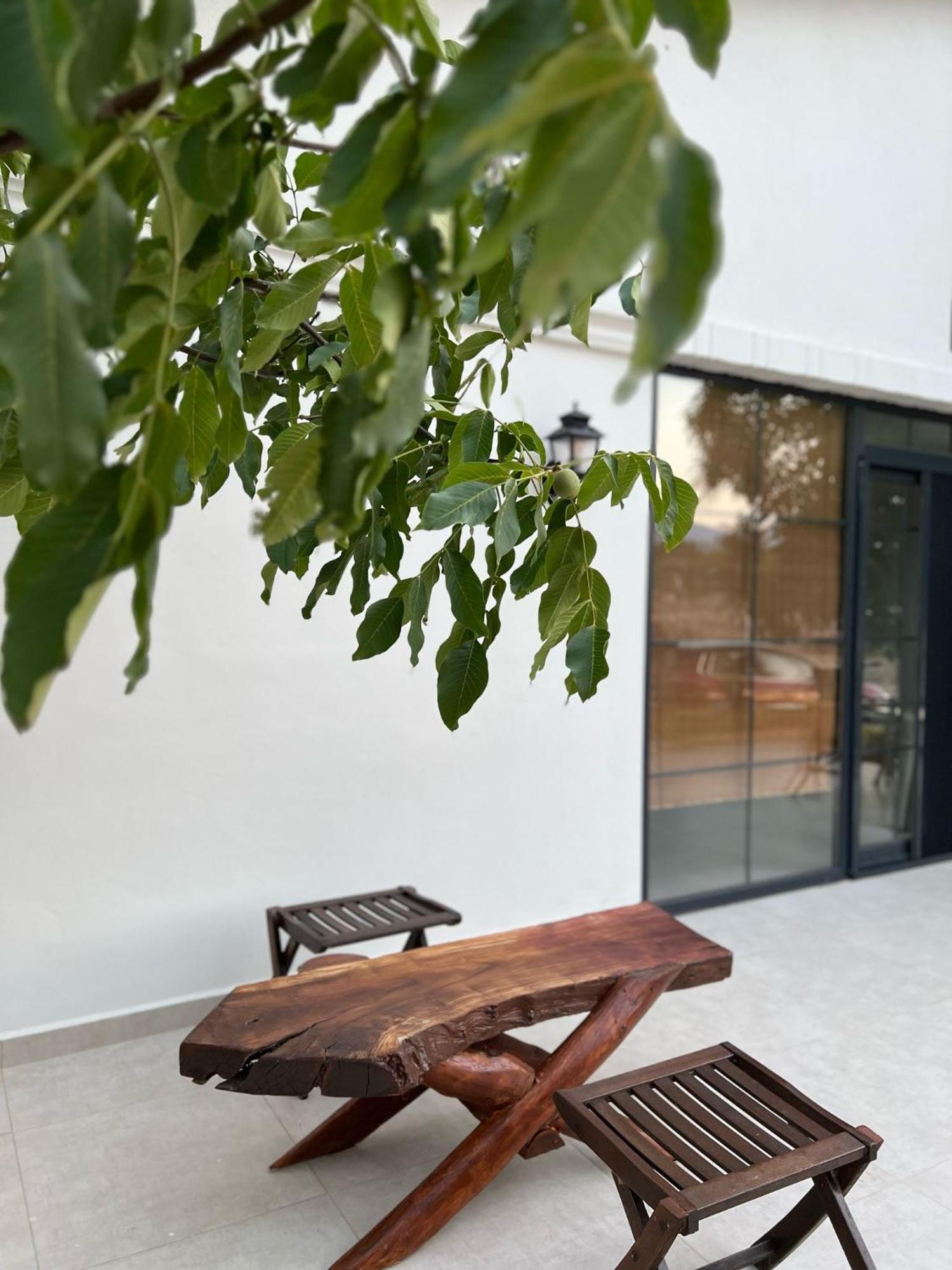 Casa Mora Aparthotel Едремит Екстериор снимка
